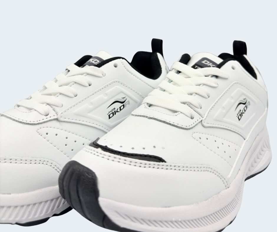 Tenis Modelo DKDA 3135