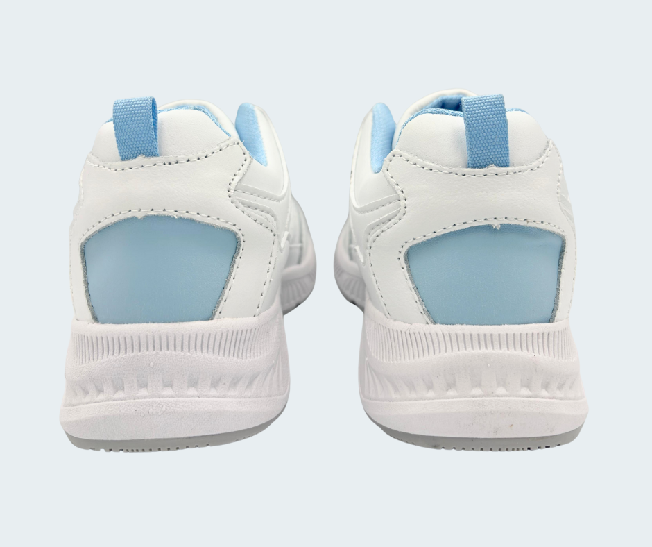 Tenis Modelo DKDA 3135